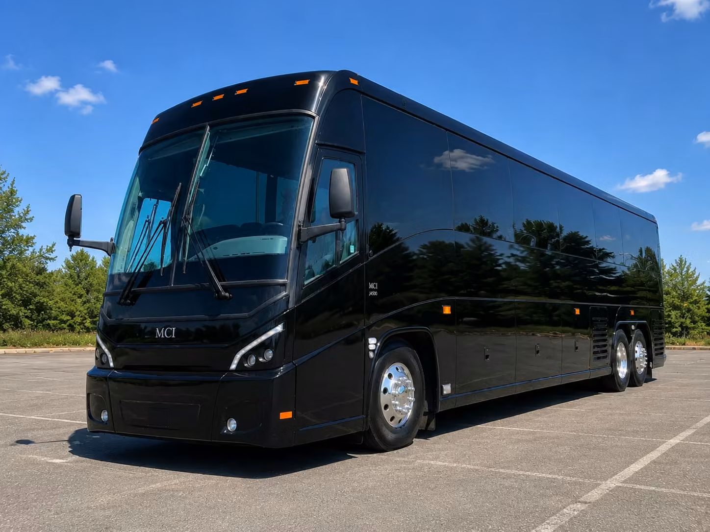 full size charter buses for large fresno school groups and multi class field trips