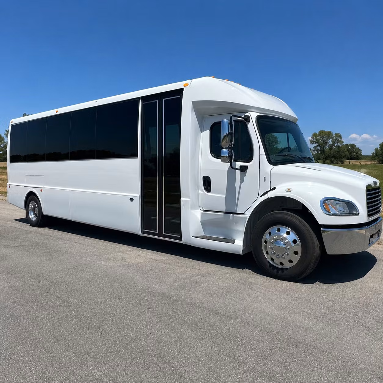 minibus rentals for smaller fresno classroom groups and student organizations