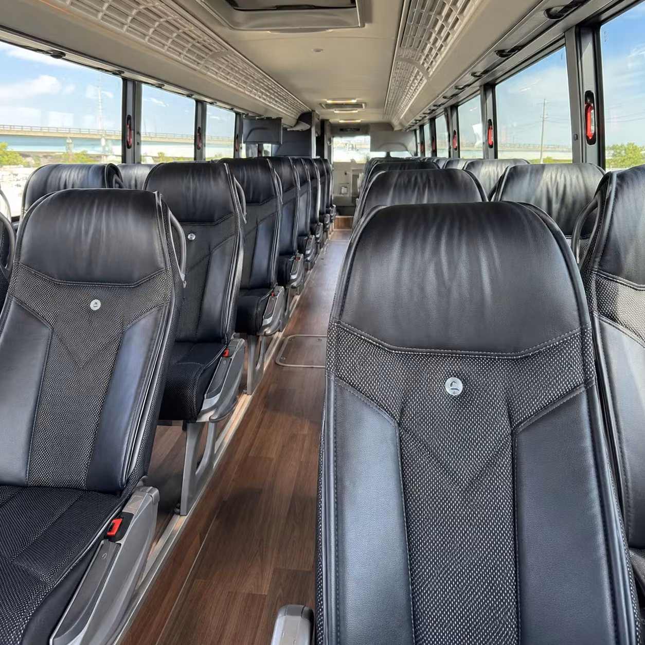 sports team fan charter bus rentals in fresno