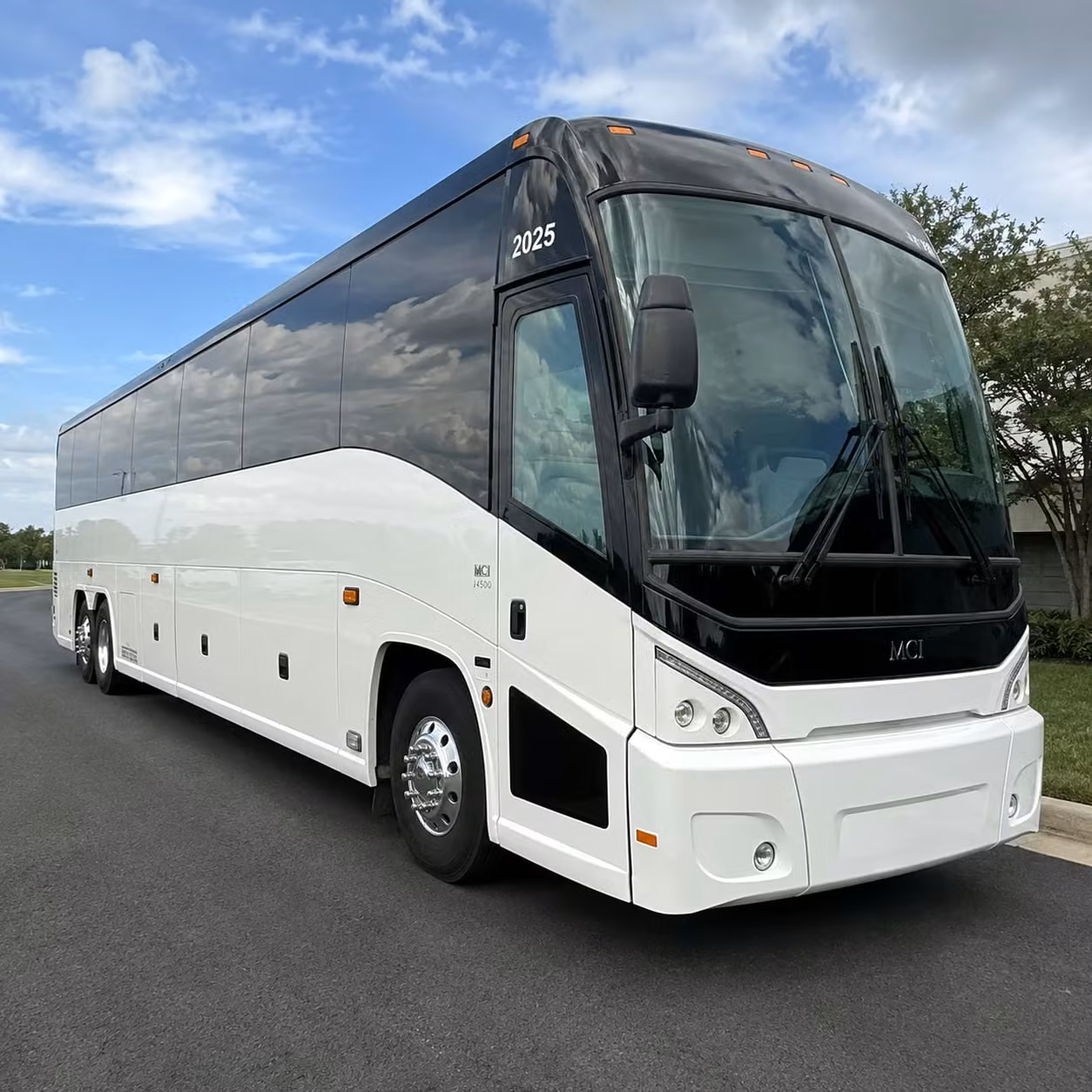 with fresnocoachbusservice com booking a charter bus to tower theatre concerts is simple